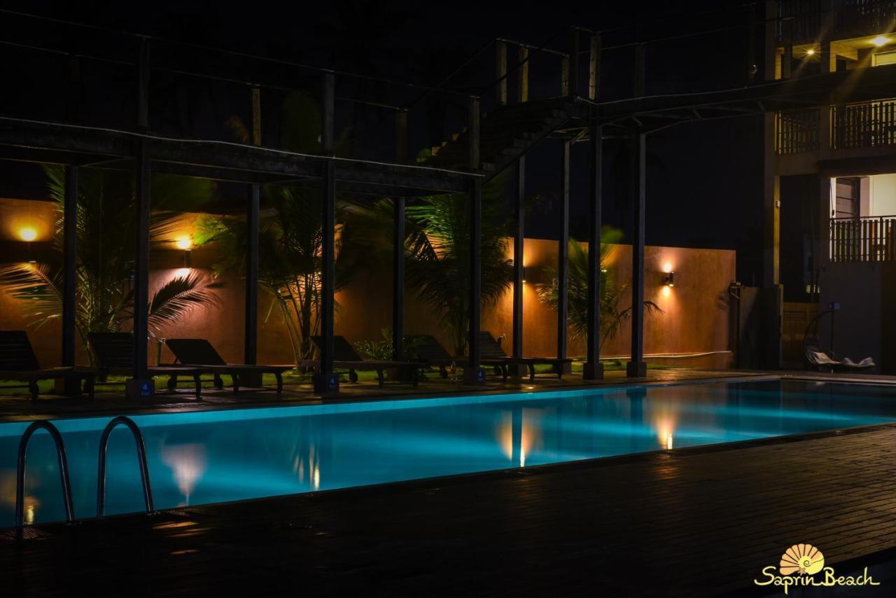 Saprin Beach Resort Усветакейява Екстер'єр фото