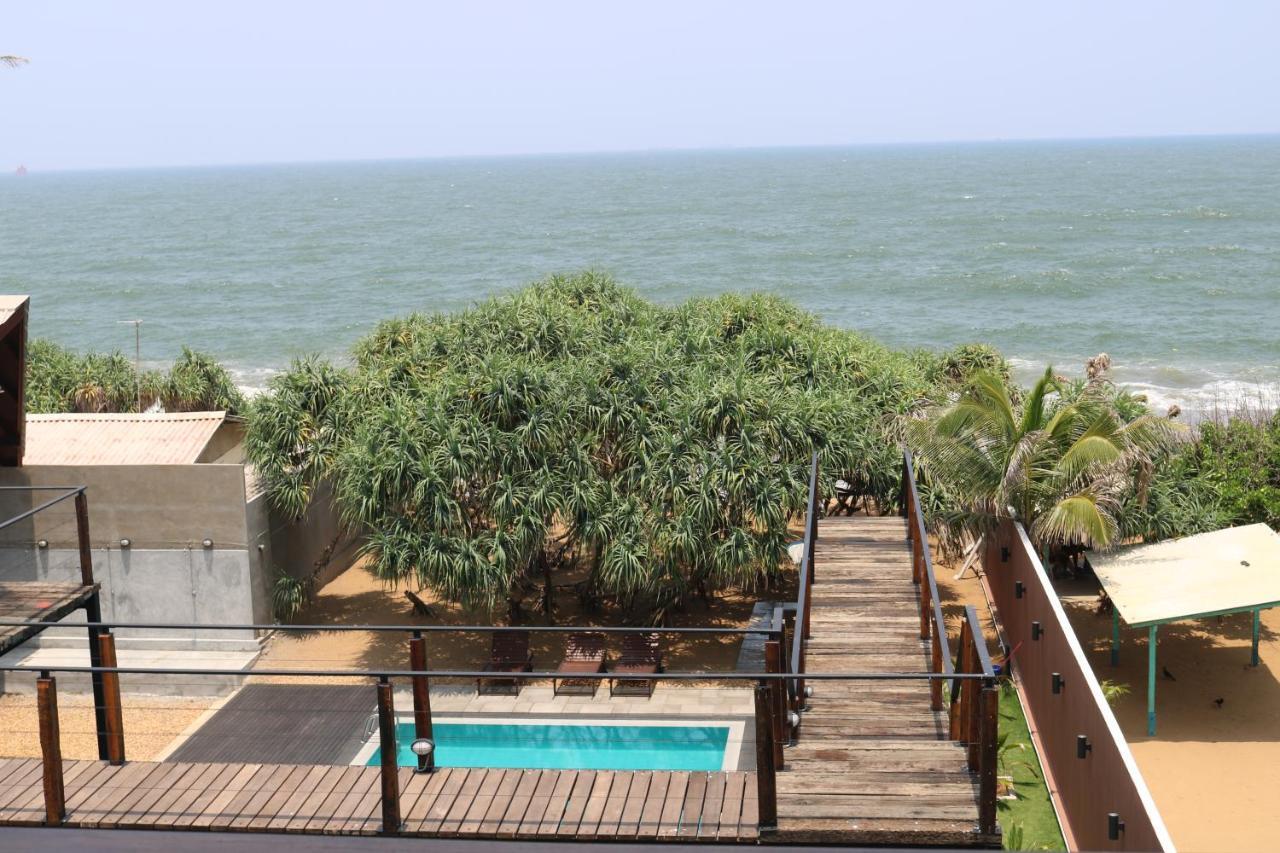 Saprin Beach Resort Усветакейява Екстер'єр фото